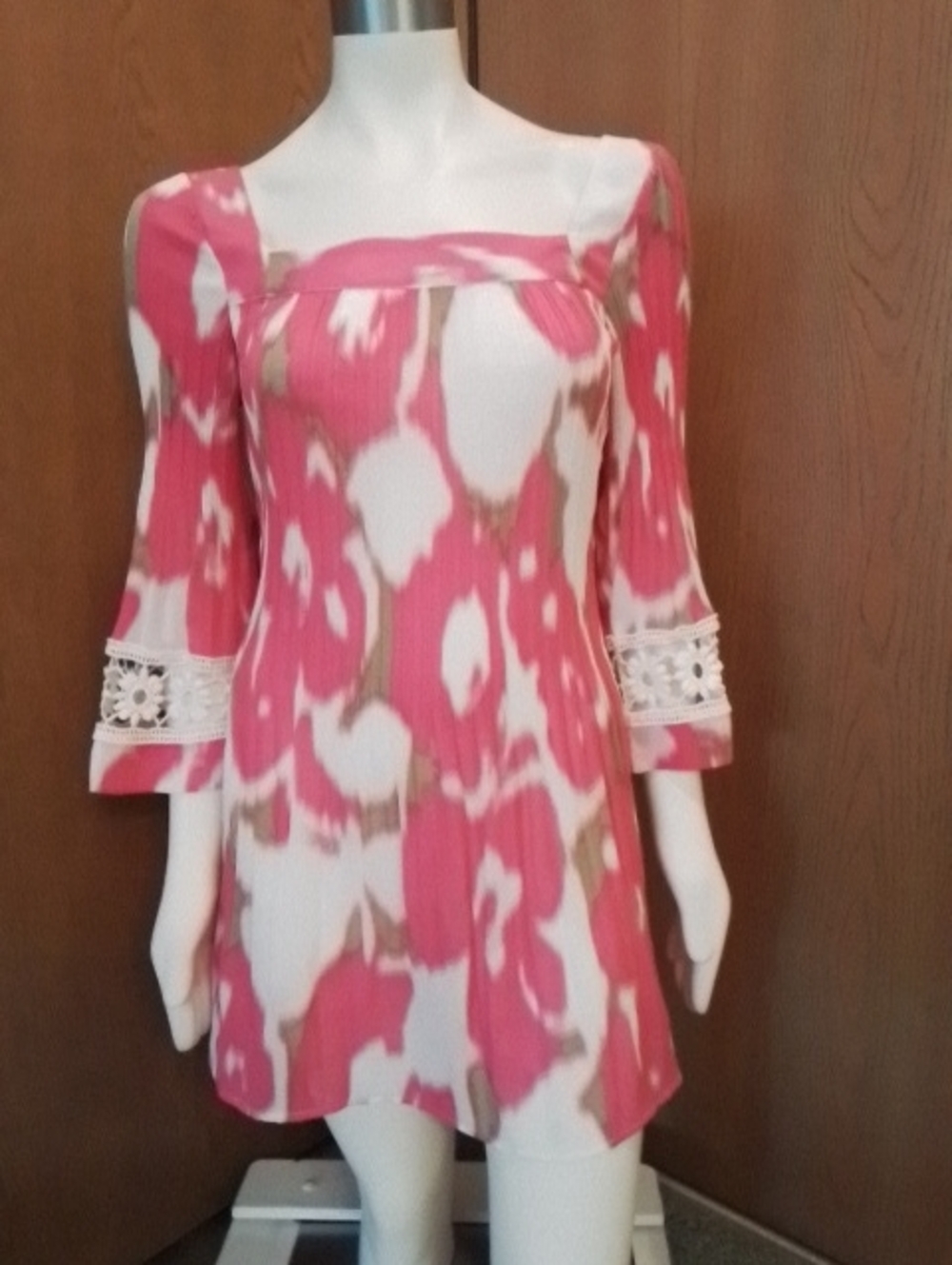 Alfani Pink/White Floral Square-Neck Dress/Tunic Top with Crochet Trim, Size 10